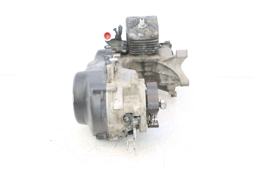 photo de MOTOR PEUGEOT TKR TREKKER FURIOUS 50 (2005 - 2014) - Details der Befestigungspunkte