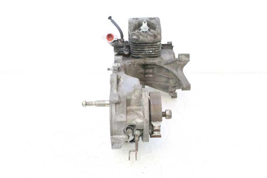 photo de MOTOR PEUGEOT TREKKER TKR 50 (2005 - 2014) - Kennzeichnungen und Originalreferenzen