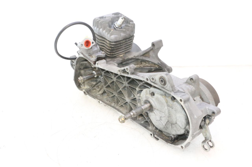 photo de MOTOR PEUGEOT TREKKER 50 (1995 - 2004) - Alternativer Blickwinkel