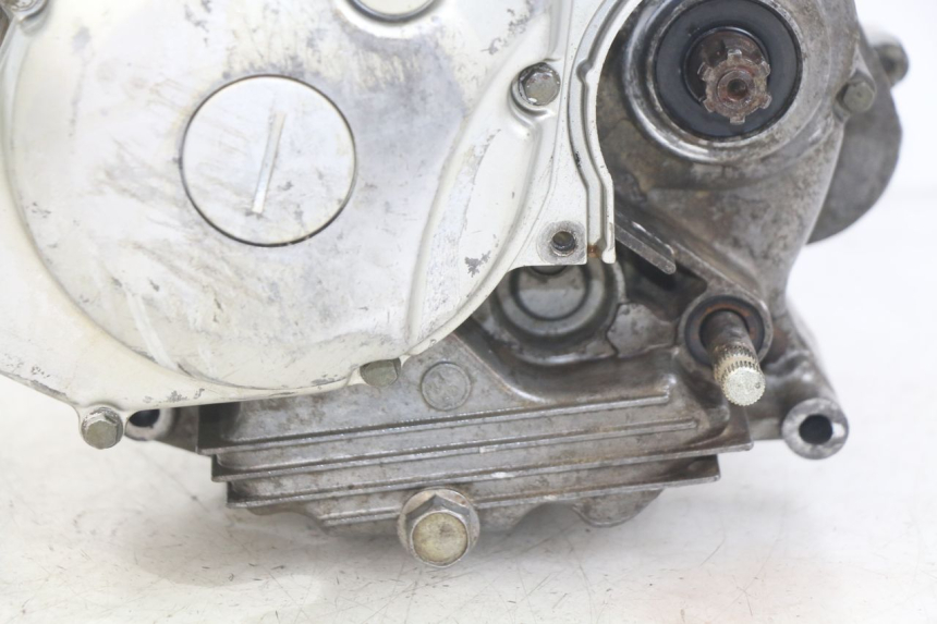 photo de MOTOR YAMAHA TTR 125 (2000 - 2020) - Profilansicht des Ersatzteils