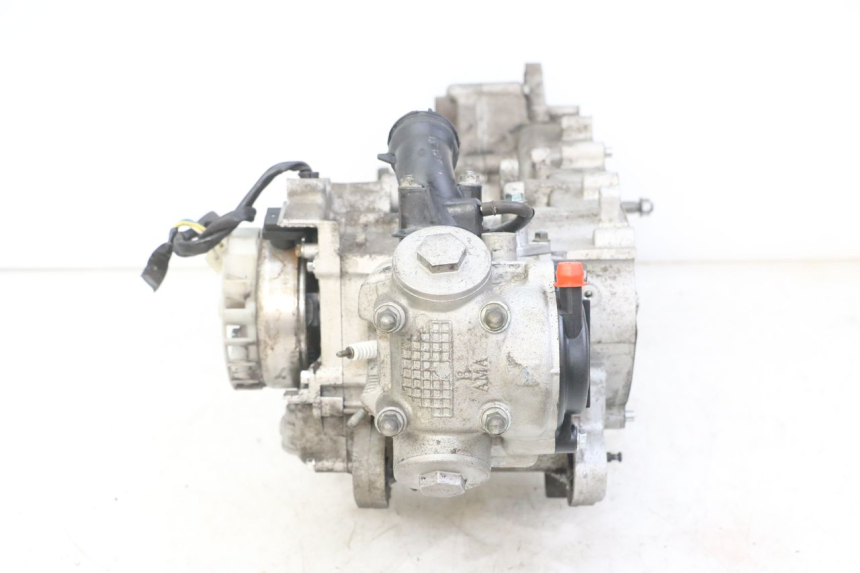 photo de MOTOR PEUGEOT TWEET 4T 50 (2014 - 2019) - Fokus auf die Struktur