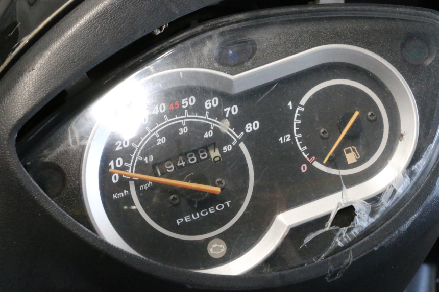 photo de MOTOR PEUGEOT TWEET 4T 50 (2018 - 2022) - Zoom auf Gebrauchszustand