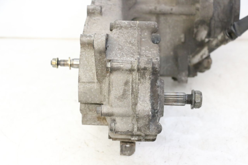 photo de MOTOR PEUGEOT TWEET PRO CARGO 50 (2018 - 2022) - Details der Befestigungspunkte