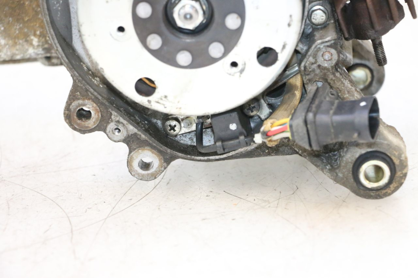 photo de MOTOR PIAGGIO TYPHOON 50 (2000 - 2009) - Detaillierte Sichtprüfung