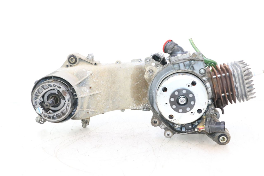 photo de MOTOR PIAGGIO TYPHOON 50 (2000 - 2009) - Alternativer Blickwinkel