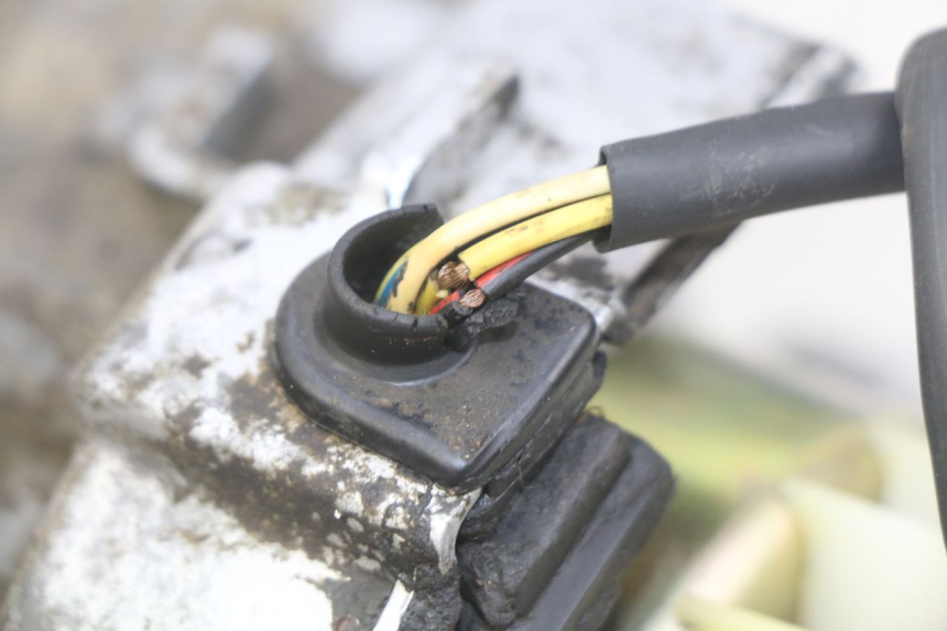 photo de MOTOR PEUGEOT V-CLIC VCLIC 50 (2007 - 2013) - Details der Befestigungspunkte