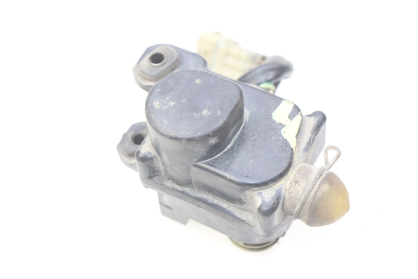 photo de MOTOR AUSPUFFVENTIL HONDA FES PANTHEON 2T 125 (1998 - 2002) - Zoom auf Gebrauchszustand