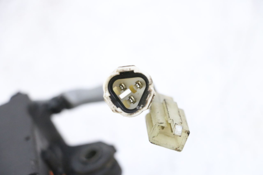 photo de AUSPUFFKLAPPE MOTOR SUZUKI GSXR GSX-R 1000 (2003 - 2004) - Technische Nahaufnahme