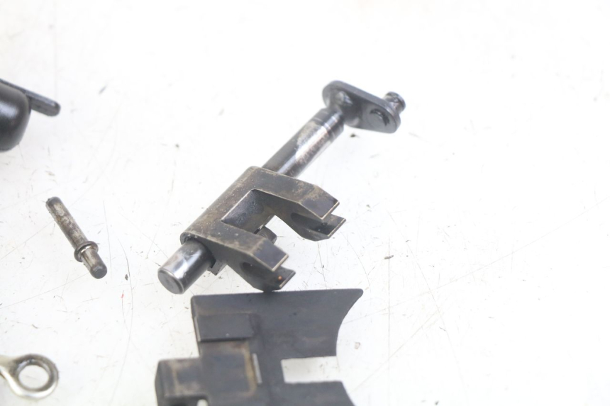 photo de AUSPUFFKLAPPE MOTOR KAWASAKI KX 85 (2001 - 2013) - Details der Befestigungspunkte