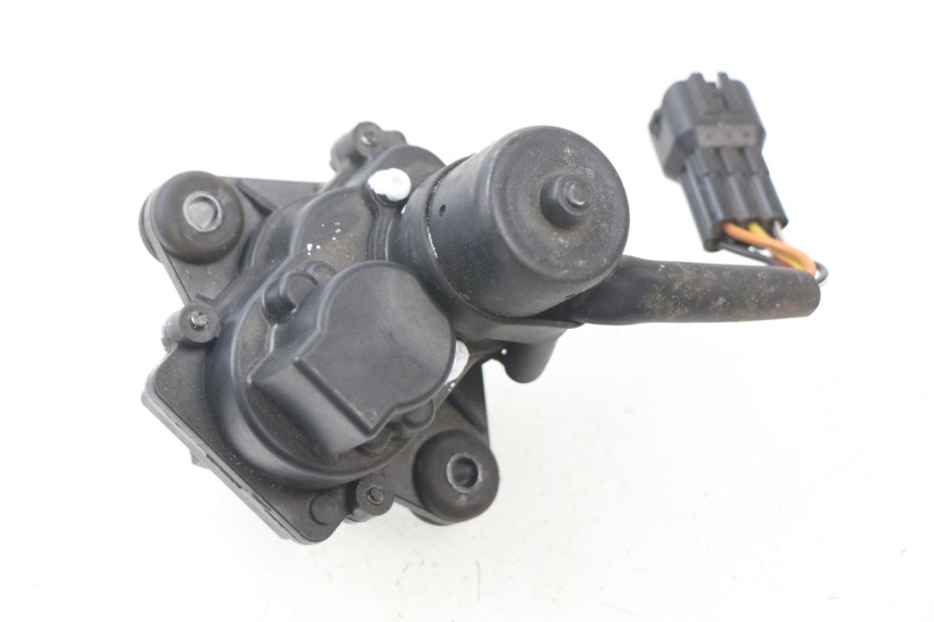 photo de AUSPUFFKLAPPE MOTOR DUCATI M796 MONSTER 796 (2010 - 2014) - Zoom auf Gebrauchszustand