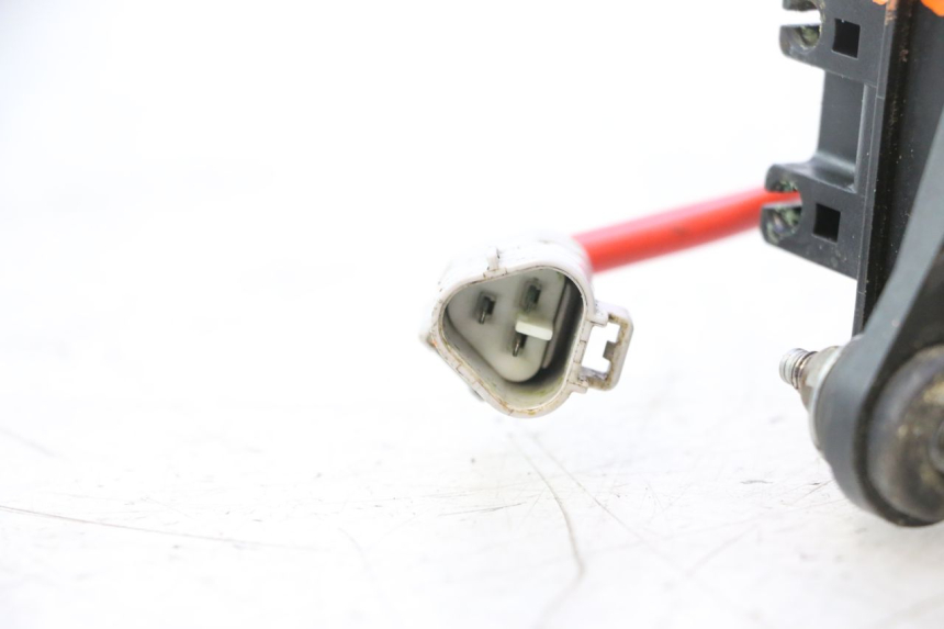 photo de AUSPUFFKLAPPE MOTOR YAMAHA WAVE RUNNER GP R 1200 (2000 - 2003) - Alternative Perspektive