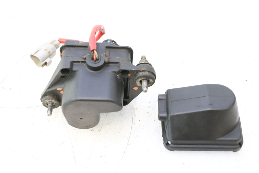 photo de AUSPUFFKLAPPE MOTOR YAMAHA WAVE RUNNER GP R 1200 (2000 - 2003) - Technische Nahaufnahme
