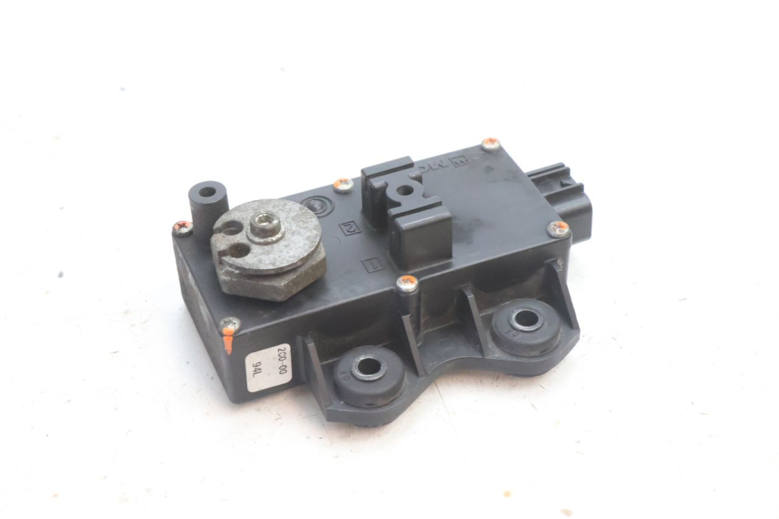 photo de AUSPUFFKLAPPE MOTOR YAMAHA YZF R6 600 (2008 - 2009) - Detailansicht des Bauteils