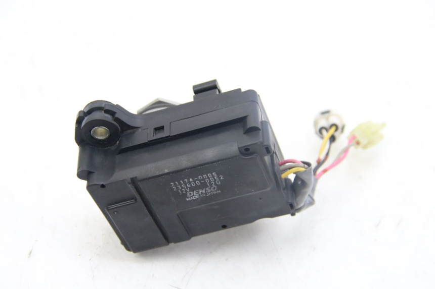 photo de MOTOR AUSPUFFVENTIL KAWASAKI Z ABS 1000 (2014 - 2020) - Alternative Perspektive