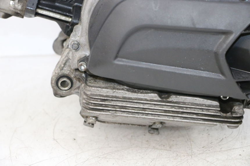 photo de MOTOR PIAGGIO VESPA GTS SUPER IE 125 (2009 - 2016) - Kennzeichnungen und Originalreferenzen