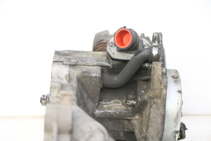 photo de MOTOR PIAGGIO VESPA S 2T 50 (2007 - 2014) - Details der Befestigungspunkte