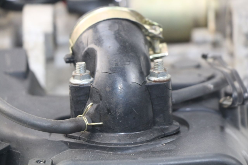 photo de MOTOR EUROCKA VIRTUALITY GT 4T 50 (2011 - 2017) - Zoom auf Komponenten