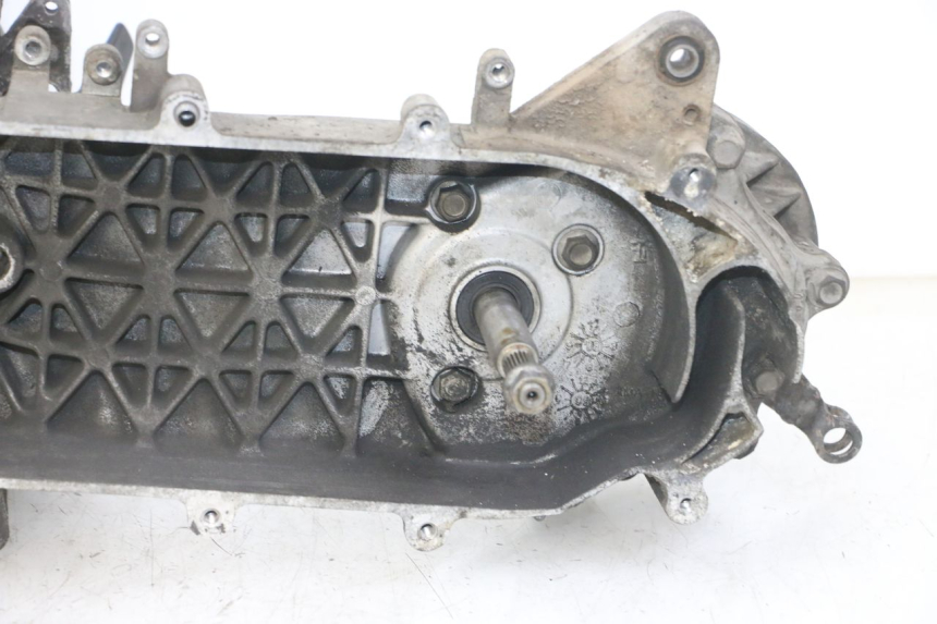 photo de MOTOR PEUGEOT VIVACITY NEW 4T 50 (2008 - 2017) - Profilansicht des Ersatzteils