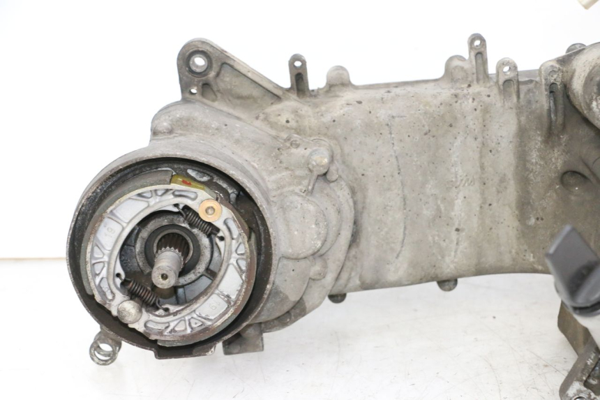 photo de MOTOR PEUGEOT VIVACITY NEW 4T 50 (2008 - 2017) - Zoom auf Gebrauchszustand