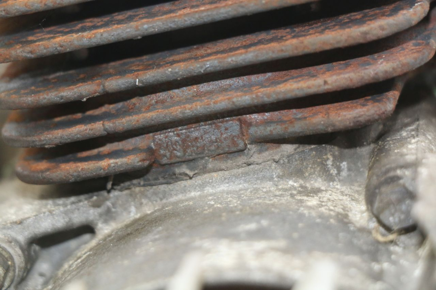 photo de MOTOR PEUGEOT VIVACITY 50 (1998 - 2003) - Detailansicht des Bauteils