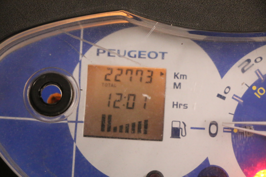 photo de MOTOR PEUGEOT VIVACITY 50 (1998 - 2003) - Detailansicht des Bauteils