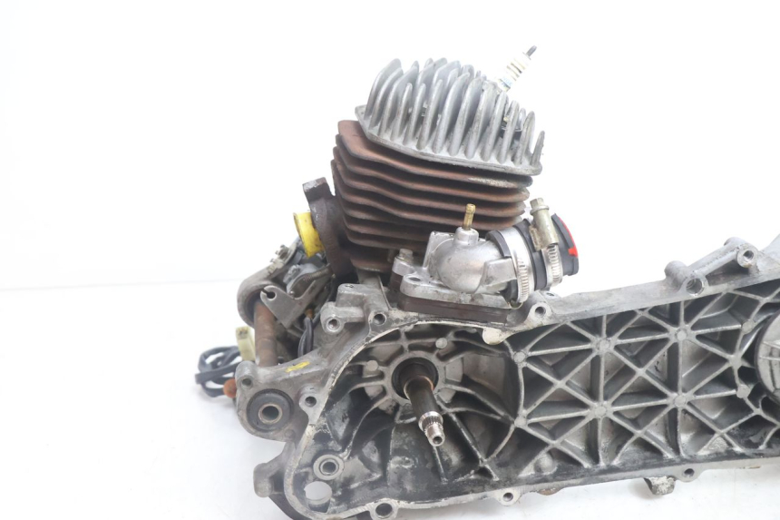 photo de MOTOR PEUGEOT VIVACITY 100 (1999 - 2008) - Detailansicht des Bauteils