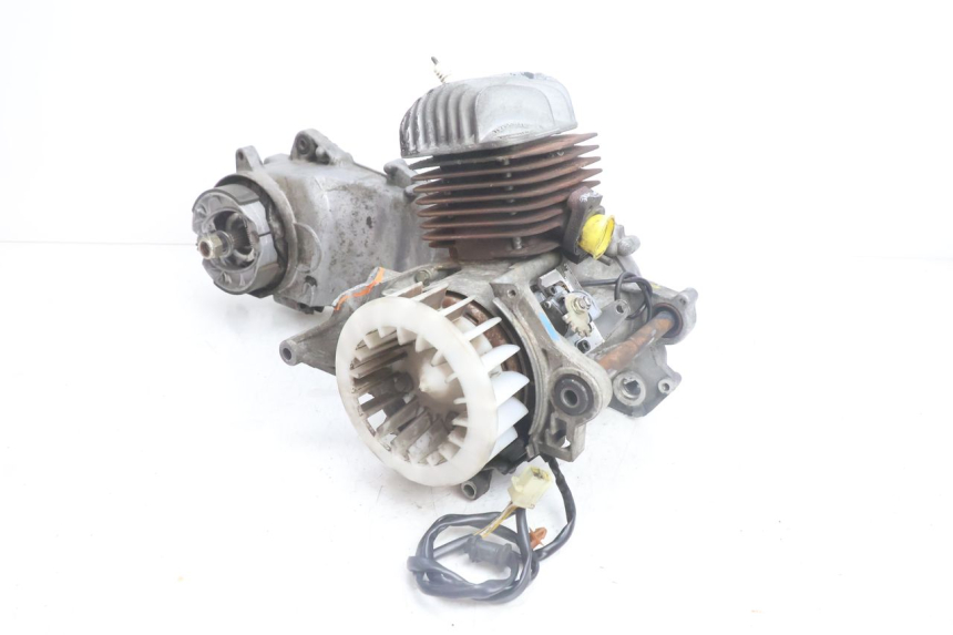 photo de MOTOR PEUGEOT VIVACITY 100 (1999 - 2008) - Weitere Ansicht des Artikels