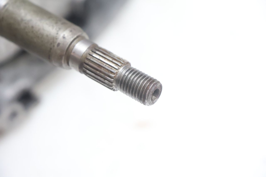 photo de MOTOR PEUGEOT VIVACITY 100 (1999 - 2008) - Details der Befestigungspunkte