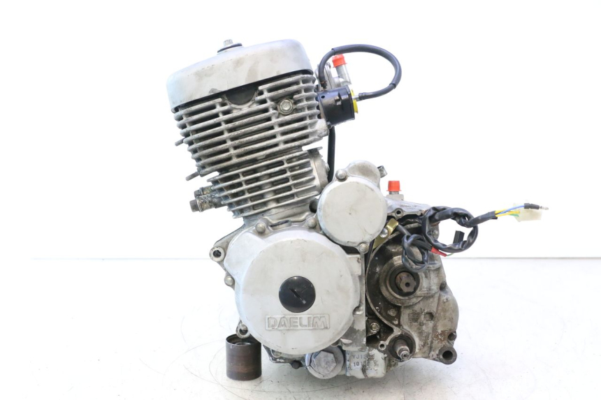 photo de MOTOR DAELIM VJ ROADWIN 125 (2004 - 2007) - Detailansicht des Bauteils
