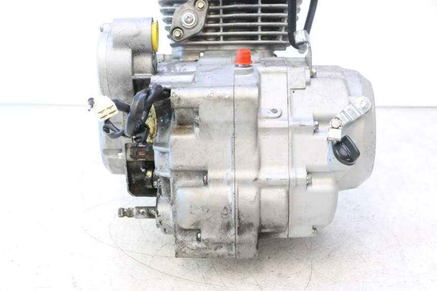 photo de MOTOR DAELIM VJ ROADWIN 125 (2004 - 2007) - Hochauflösende Nahaufnahme