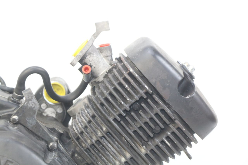 photo de MOTOR DAELIM VL DAYSTAR 125 (2000 - 2011) - Details der Befestigungspunkte