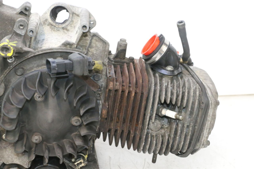 photo de MOTOR PIAGGIO X8 STREET 125 (2006 - 2007) - Weitere Ansicht des Artikels