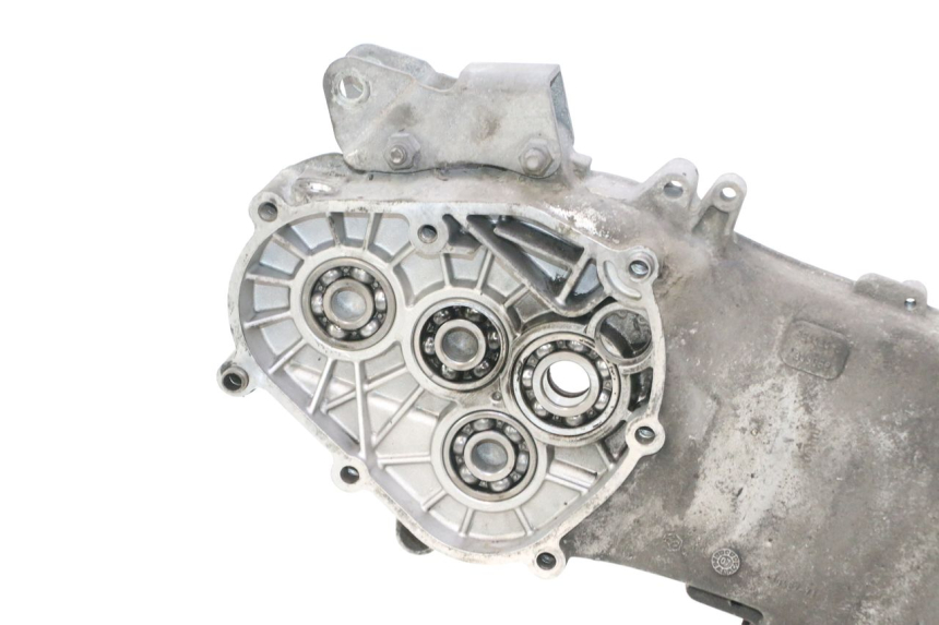 photo de MOTOR PIAGGIO X8 STREET 125 (2006 - 2007) - Oberflächenzustand und Material