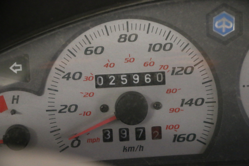 photo de MOTOR PIAGGIO X8 125 (2004 - 2007) - Alternative Perspektive