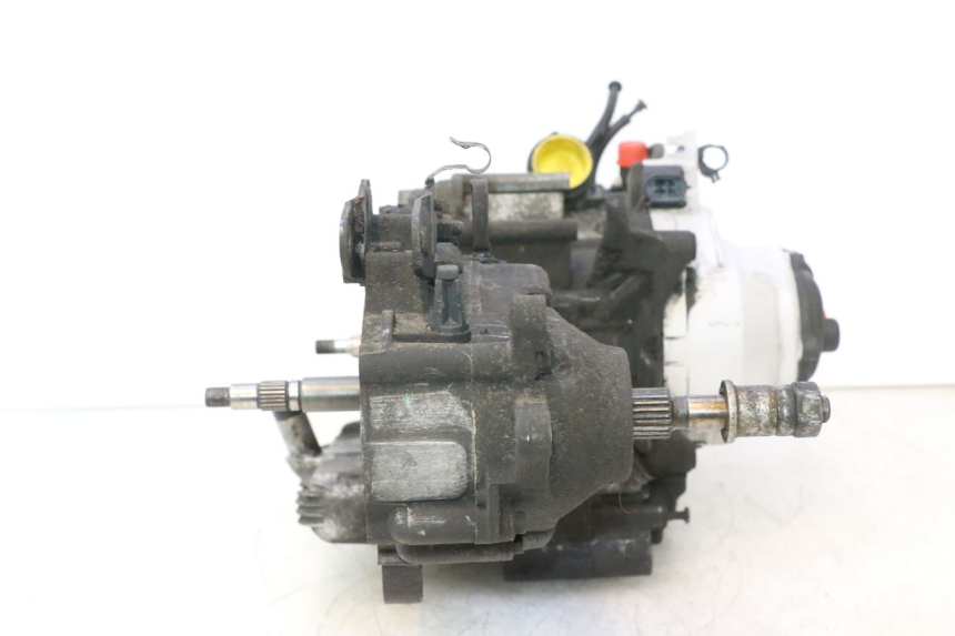 photo de MOTOR PIAGGIO X9 AMALFI 180 (2000 - 2003) - Alternativer Blickwinkel