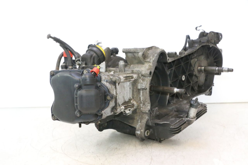photo de MOTOR PIAGGIO X9 AMALFI 180 (2000 - 2003) - Kennzeichnungen und Originalreferenzen