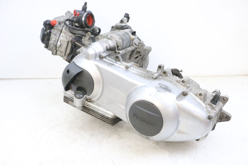 photo de MOTOR PIAGGIO XEVO - X EVO 125 (2007 - 2017) - Details der Befestigungspunkte