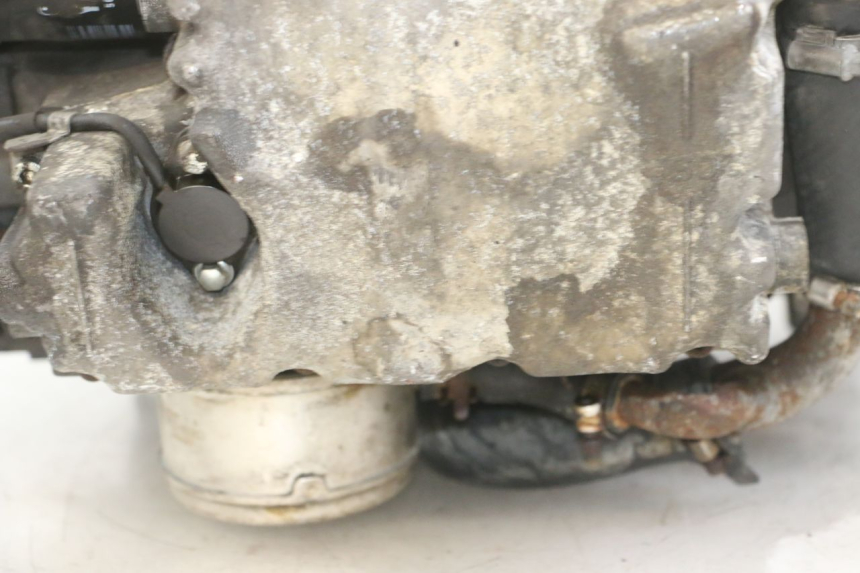 photo de MOTOR YAMAHA XJ6 ABS 600 (2008 - 2016) - Zoom auf Gebrauchszustand