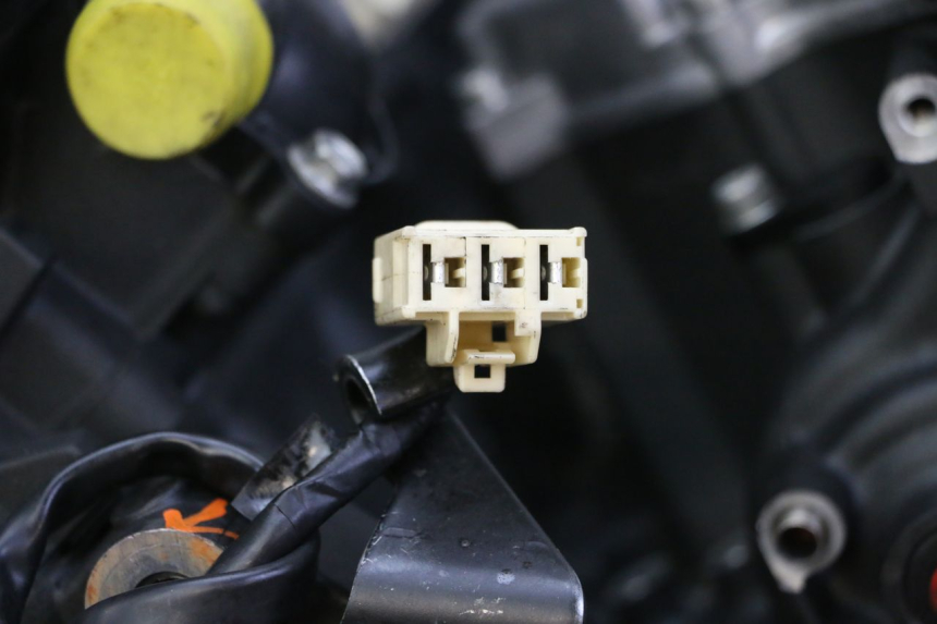 photo de MOTOR YAMAHA XJ6 ABS 600 (2008 - 2016) - Zoom auf Gebrauchszustand