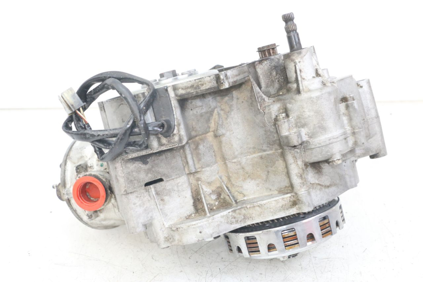 photo de MOTOR FANTIC XM PERFORMANCE 2T 50 (2021 - 2022) - Oberflächenzustand und Material