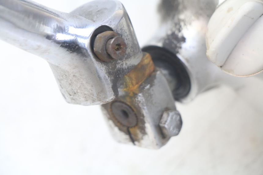 photo de MOTOR ZHEJIANG XMOTOS XB-81 50 - Alternative Perspektive