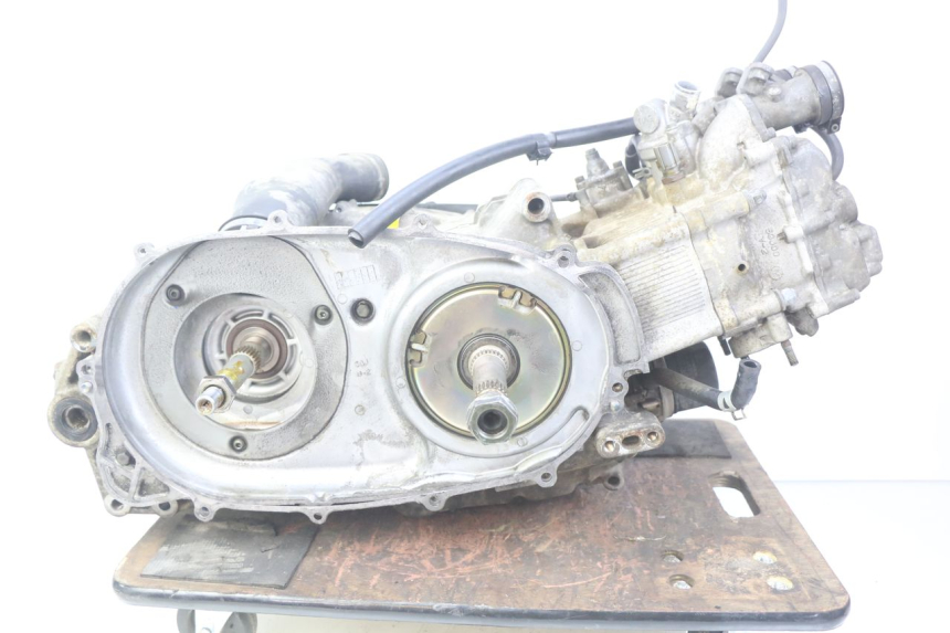 photo de MOTOR YAMAHA XP T-MAX TMAX ABS 500 (2004 - 2007) - Detaillierte Sichtprüfung