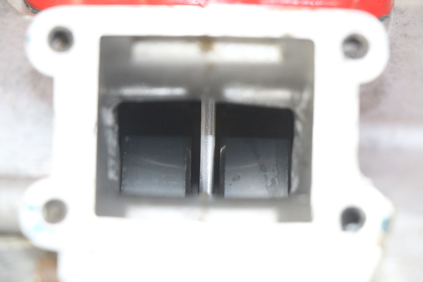photo de MOTOR PEUGEOT XP6 50 (1997 - 2003) - Zoom auf Gebrauchszustand