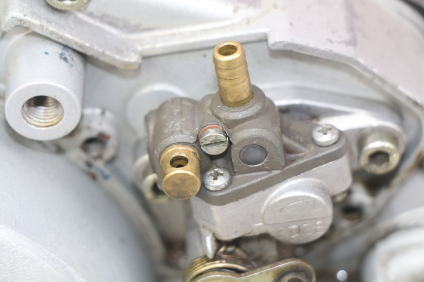 photo de MOTOR PEUGEOT XP6 50 (1997 - 2003) - Oberflächenzustand und Material