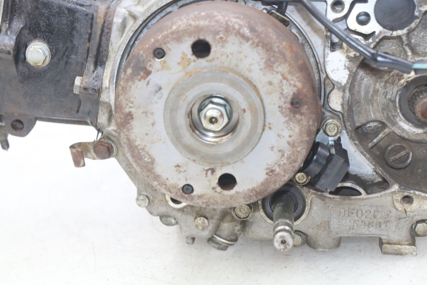 photo de MOTOR HONDA XR 70 (1997 - 2003) - Hochauflösende Nahaufnahme