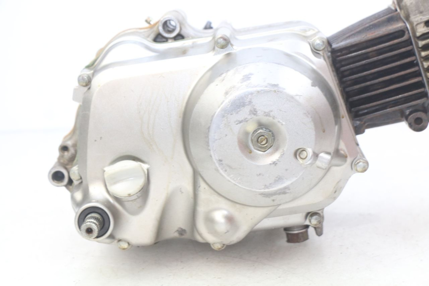 photo de MOTOR HONDA XR 70 (1997 - 2003) - Oberflächenzustand und Material