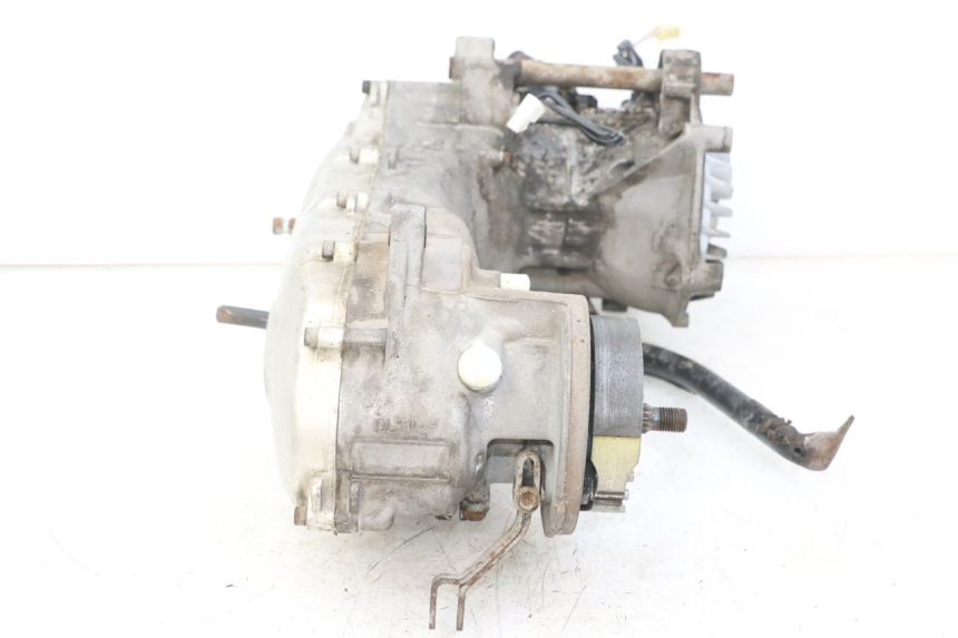 photo de MOTOR YAMAHA NEO'S NEOS 2T EASY 50 (2013 - 2016) - Oberflächenzustand und Material