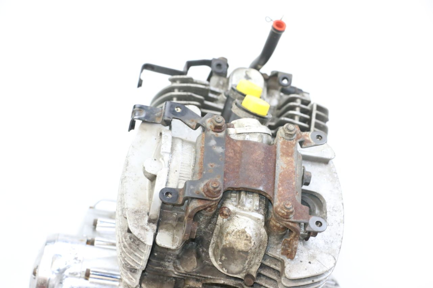 photo de MOTOR YAMAHA XVS DRAG STAR DRAGSTAR 650 (1997 - 2007) - Fokus auf die Struktur