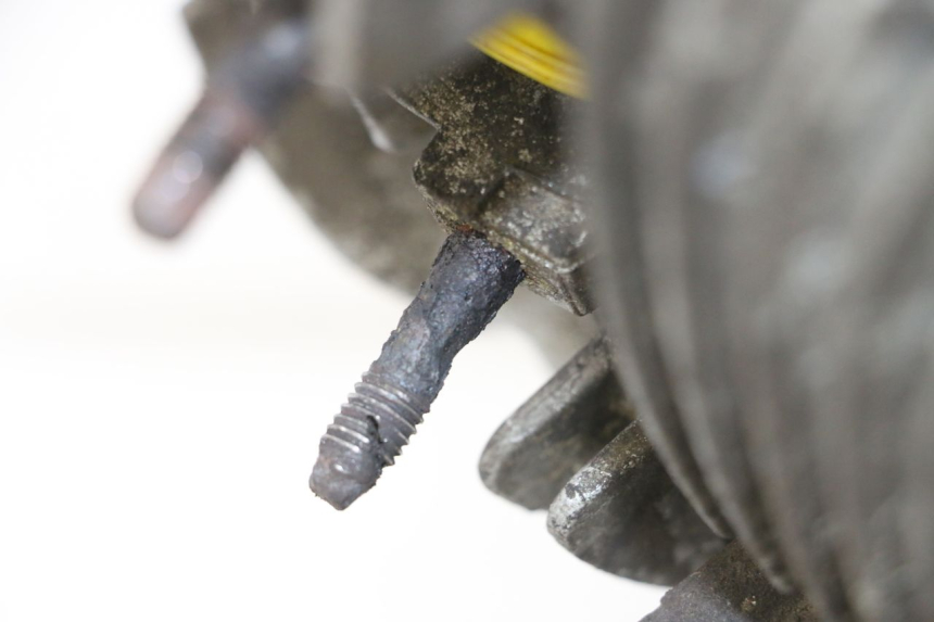 photo de MOTOR YAMAHA XVS DRAG STAR DRAGSTAR 650 (1997 - 2007) - Zoom auf Gebrauchszustand