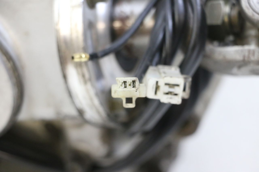 photo de MOTOR YAMAHA XVS DRAG STAR DRAGSTAR 650 (1997 - 2007) - Details der Befestigungspunkte